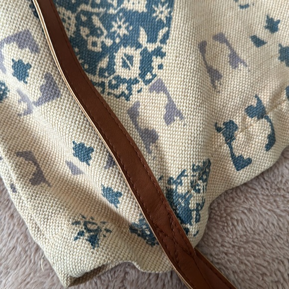 Boho Free people tote perfect condition never worn or carried - Picture 7 of 8